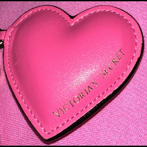 💗NWT VICTORIA’S SECRET STUDDED TASSLE KEYCHAIN💗 - Picture 3 of 6